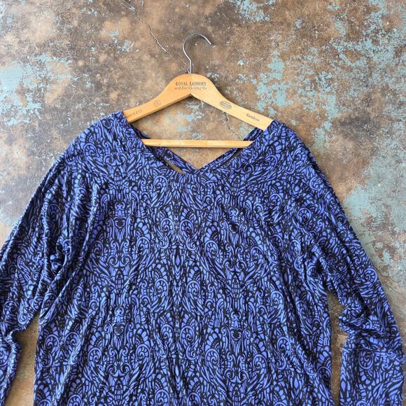 Soma Live Lounge Cross Back Top Size L Blue Black 3/4 Sleeve Jersey Knit Rayon - Picture 3 of 6